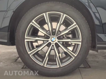 2026 BMW X6 Sports Activity Coupe xDrive40i - miniatura 11