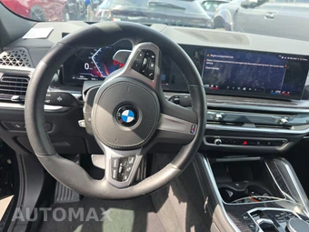 2026 BMW X6 Sports Activity Coupe xDrive40i - miniatura 16