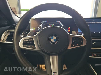2026 BMW X6 Sports Activity Coupe xDrive40i – miniatura 10