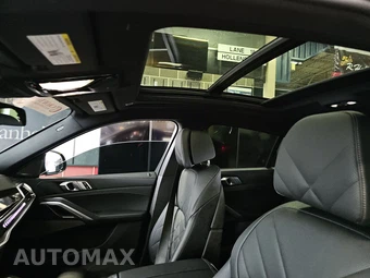 2026 BMW X6 Sports Activity Coupe xDrive40i – miniatura 20