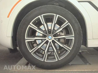 2026 BMW X6 Sports Activity Coupe xDrive40i - miniatura 9