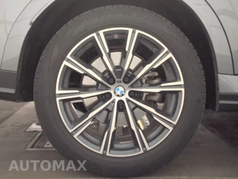 2026 BMW X6 Sports Activity Coupe xDrive40i - miniatura 11