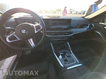 2026 BMW X6 Sports Activity Coupe xDrive40i - miniatura 17
