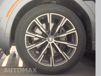 2026 BMW X6 Sports Activity Coupe xDrive40i - miniatura 9