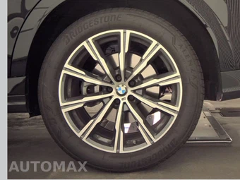 2026 BMW X6 Sports Activity Coupe xDrive40i – miniatura 12