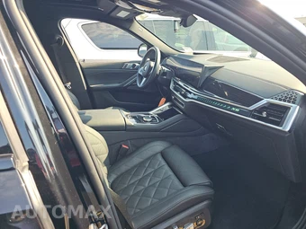 2026 BMW X6 Sports Activity Coupe xDrive40i – miniatura 14