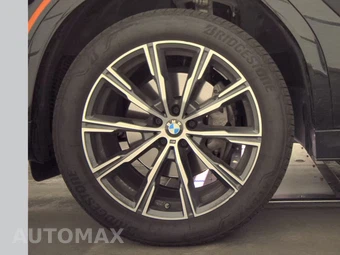 2026 BMW X6 Sports Activity Coupe xDrive40i – miniatura 9