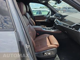 2026 BMW X7 M60i – miniatura 14