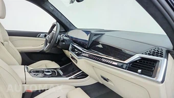 2026 BMW X7 M60i – miniatura 19