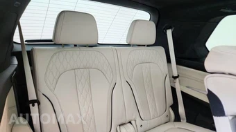 2026 BMW X7 M60i – miniatura 27