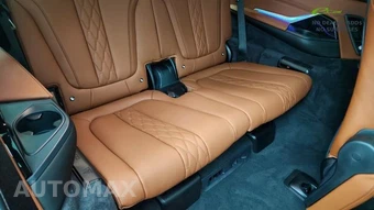 2026 BMW X7 M60i – miniatura 31