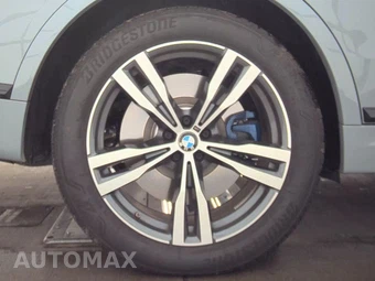 2026 BMW X7 M60i – miniatura 11