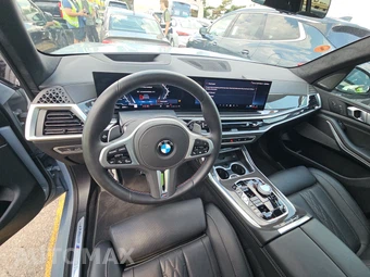 2026 BMW X7 M60i – miniatura 17