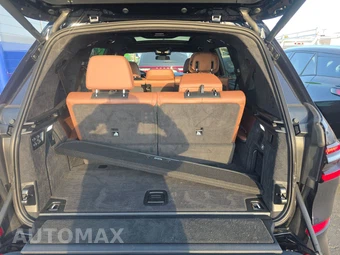 2026 BMW X7 M60i - miniatura 17