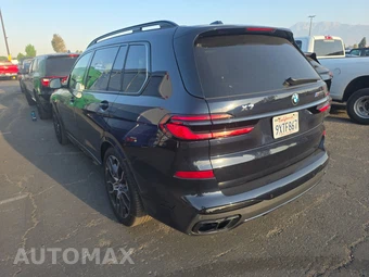 2026 BMW X7 M60i - miniatura 6