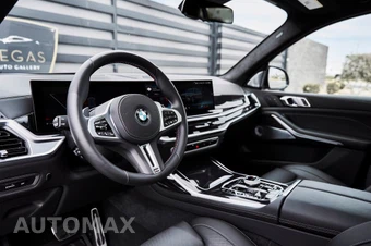 2026 BMW X7 M60i - miniatura 2