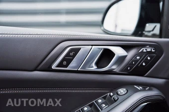 2026 BMW X7 M60i - miniatura 35