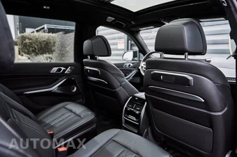 2026 BMW X7 M60i - miniatura 42