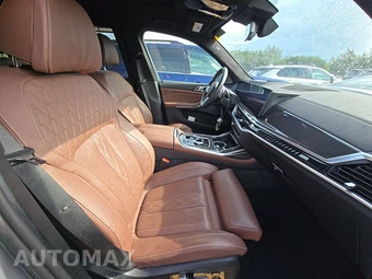 2026 BMW X7 M60i – miniatura 14