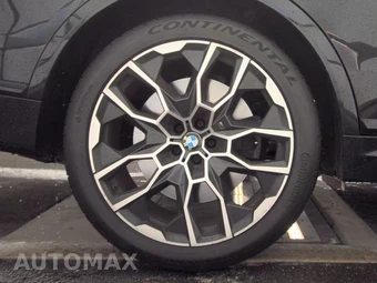 2026 BMW X7 M60i – miniatura 11