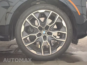 2026 BMW X7 M60i – miniatura 10
