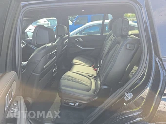 2026 BMW X7 M60i – miniatura 19