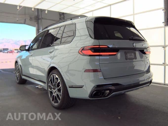 2026 BMW X7 M60i – miniatura 8