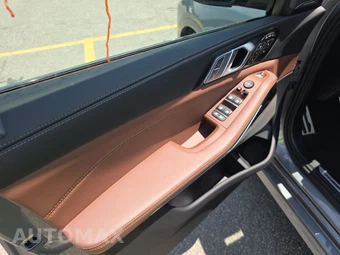 2026 BMW X7 M60i – miniatura 9