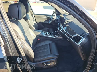 2026 BMW X7 M60i – miniatura 14