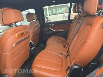 2026 BMW X7 M60i – miniatura 13