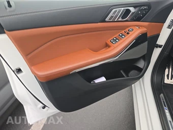 2026 BMW X7 M60i – miniatura 9