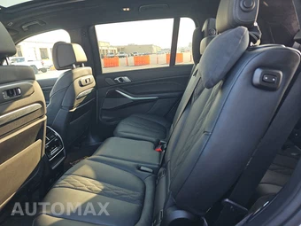 2026 BMW X7 M60i – miniatura 19