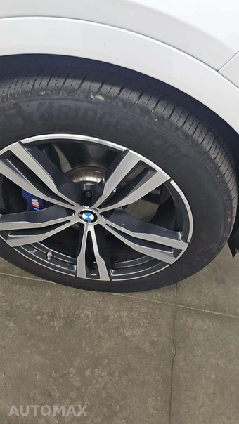 2026 BMW X7 M60i – miniatura 27