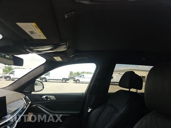 2026 BMW X7 M60i – miniatura 19
