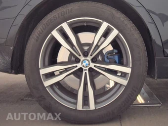 2026 BMW X7 M60i – miniatura 11