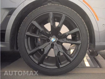 2026 BMW X7 M60i – miniatura 10