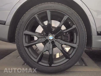 2026 BMW X7 M60i – miniatura 11