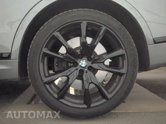 2026 BMW X7 M60i – miniatura 12