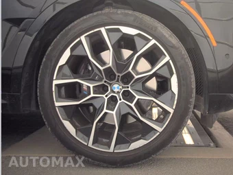 2026 BMW X7 M60i – miniatura 10