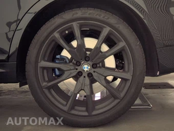 2026 BMW X7 M60i – miniatura 12