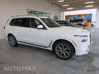 2026 BMW X7 xDrive40i - miniatura 4