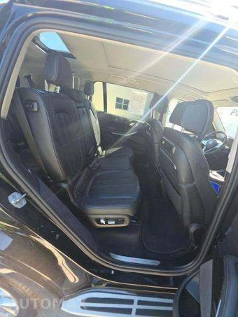 2026 BMW X7 xDrive40i – miniatura 17