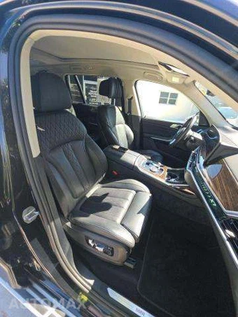 2026 BMW X7 xDrive40i – miniatura 19