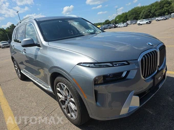2026 BMW X7 xDrive40i - miniatura 3