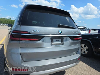2026 BMW X7 xDrive40i - miniatura 5