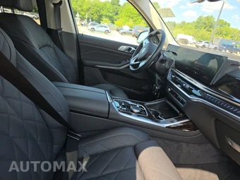 2026 BMW X7 xDrive40i - miniatura 8