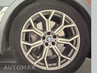 2026 BMW X7 xDrive40i – miniatura 10