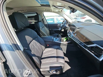 2026 BMW X7 xDrive40i – miniatura 14