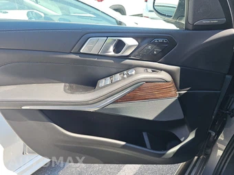 2026 BMW X7 xDrive40i – miniatura 15