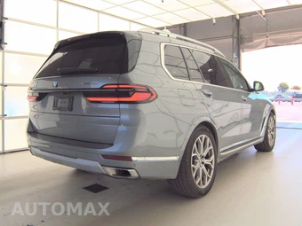 2026 BMW X7 xDrive40i – miniatura 5